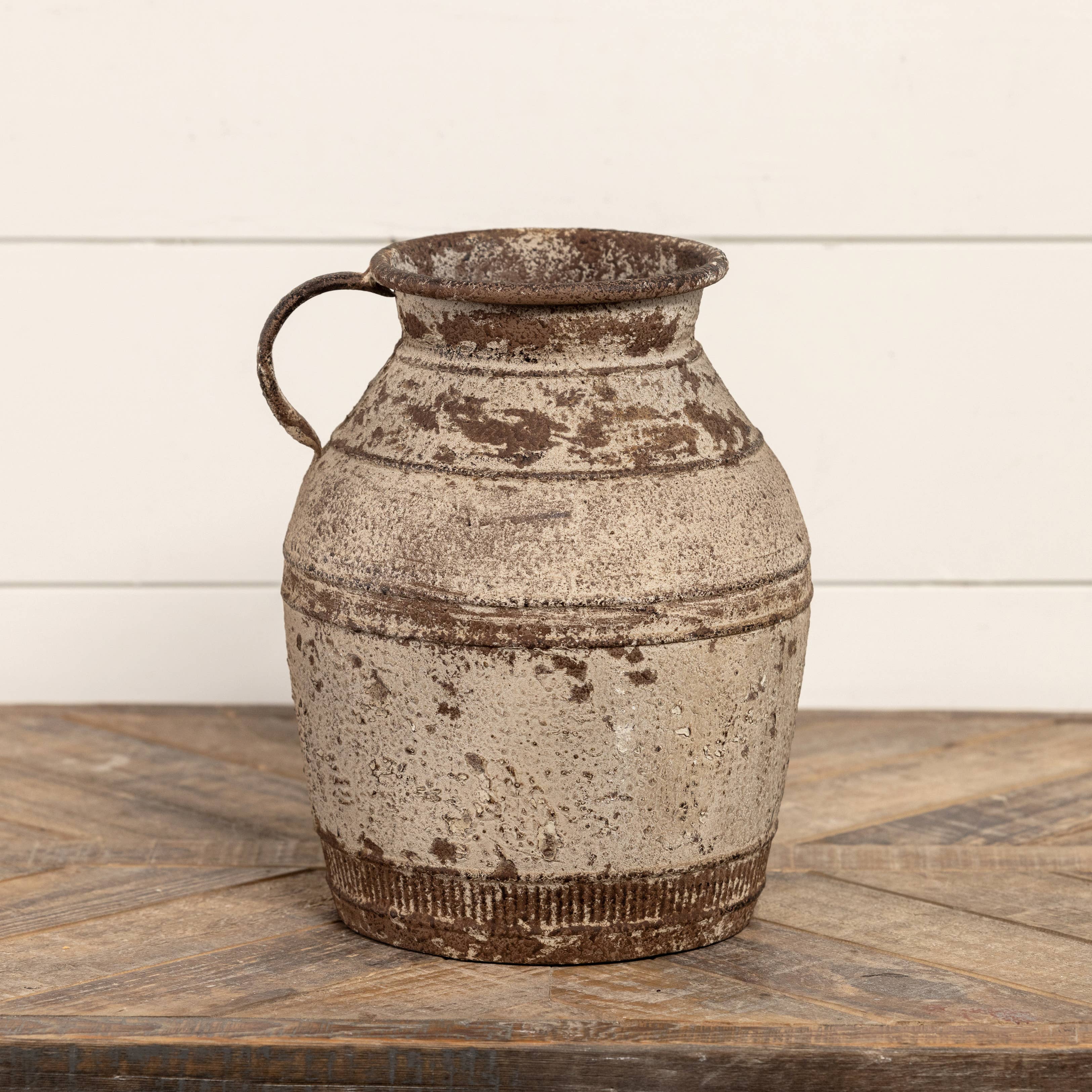 11.25" DISTRESSED METAL JUG