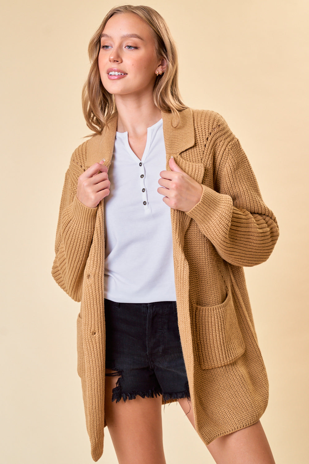 KHAKI SWEATER BLAZER