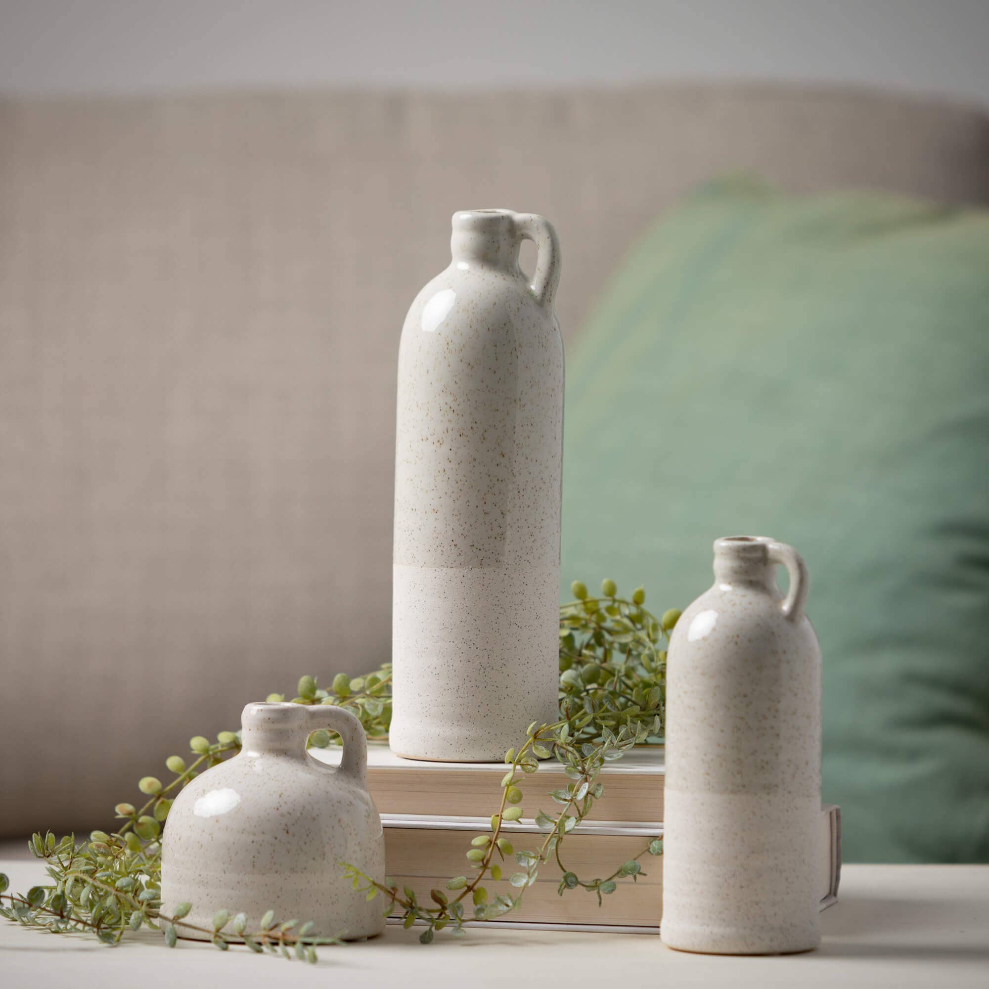 WHITE SPECKLED JUG VASE