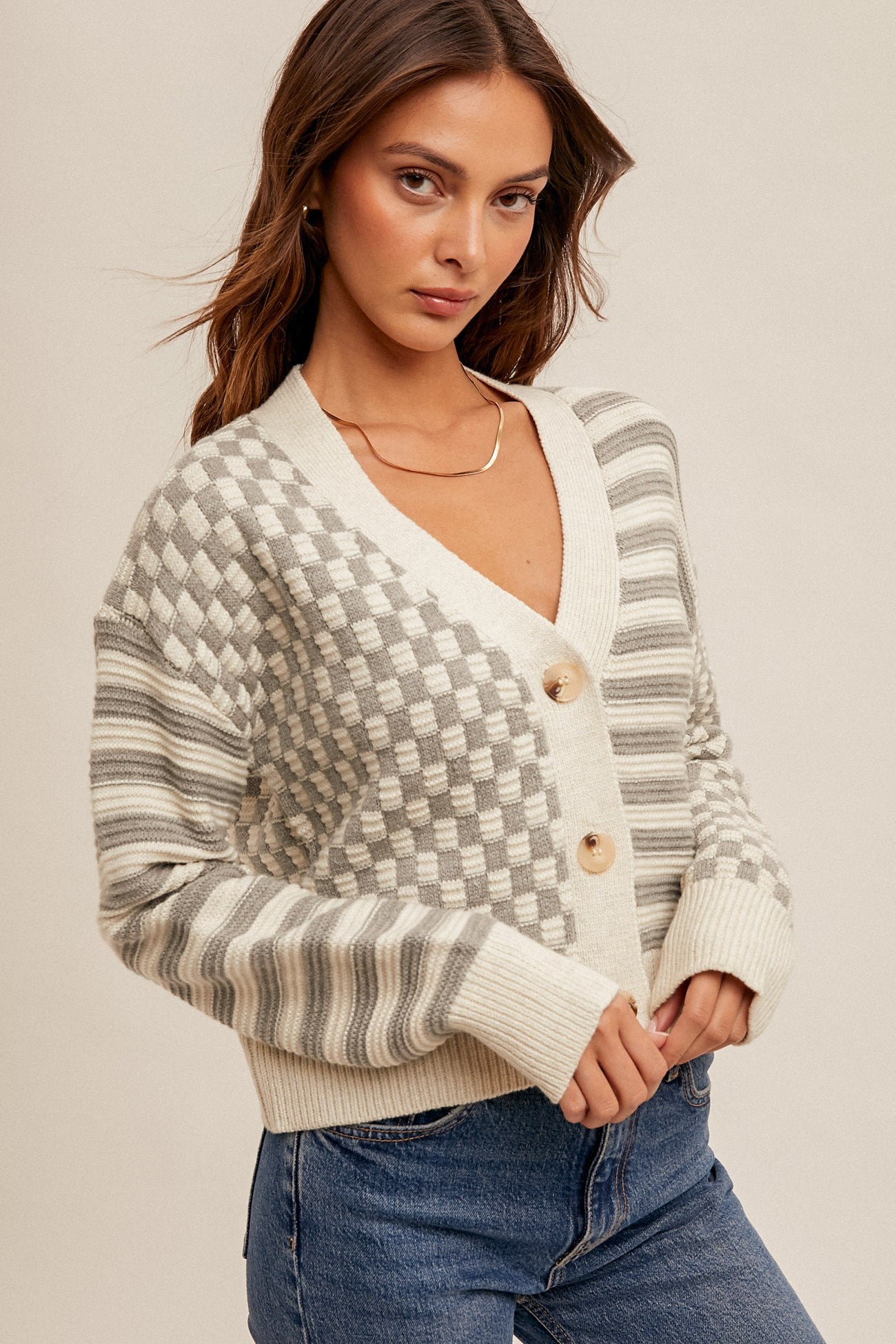 GREY STRIPE AND CHECKER MIXED BUTTONS CARDIGAN