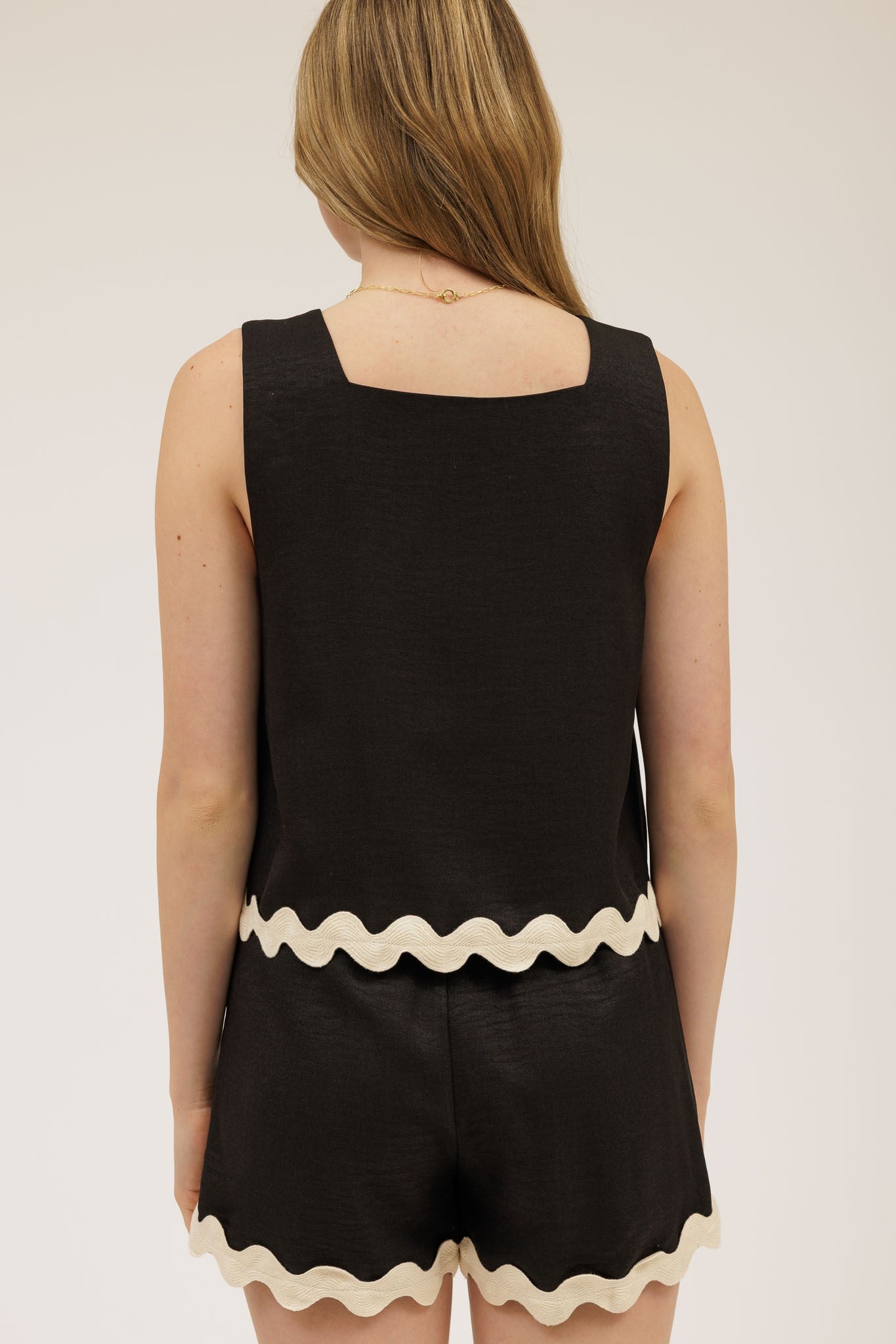 Black Contrast Wavy Hem Sleeveless Top & Short Set