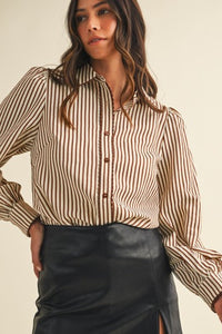 Stripe Scallop Trim Detail Puff Sleeve Blouse