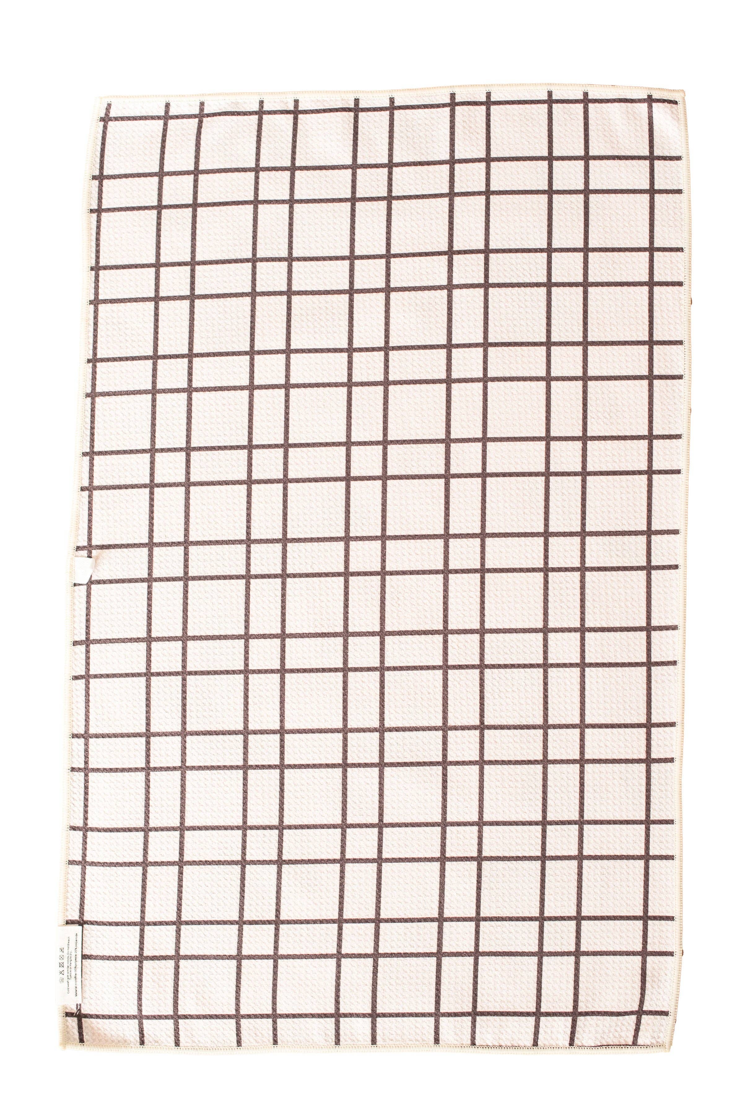 Lilly Plaid: Reversible Hand Towel: Brown / Hand Towel