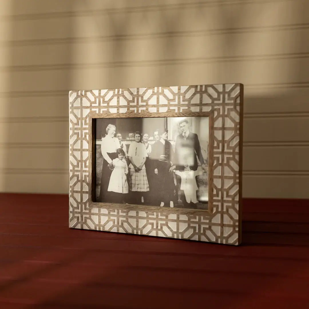 4X6 Vennie Neoclassical Carved Wood Photo Frame