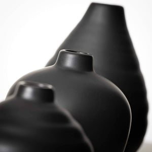 EBONY COMPACT VASE