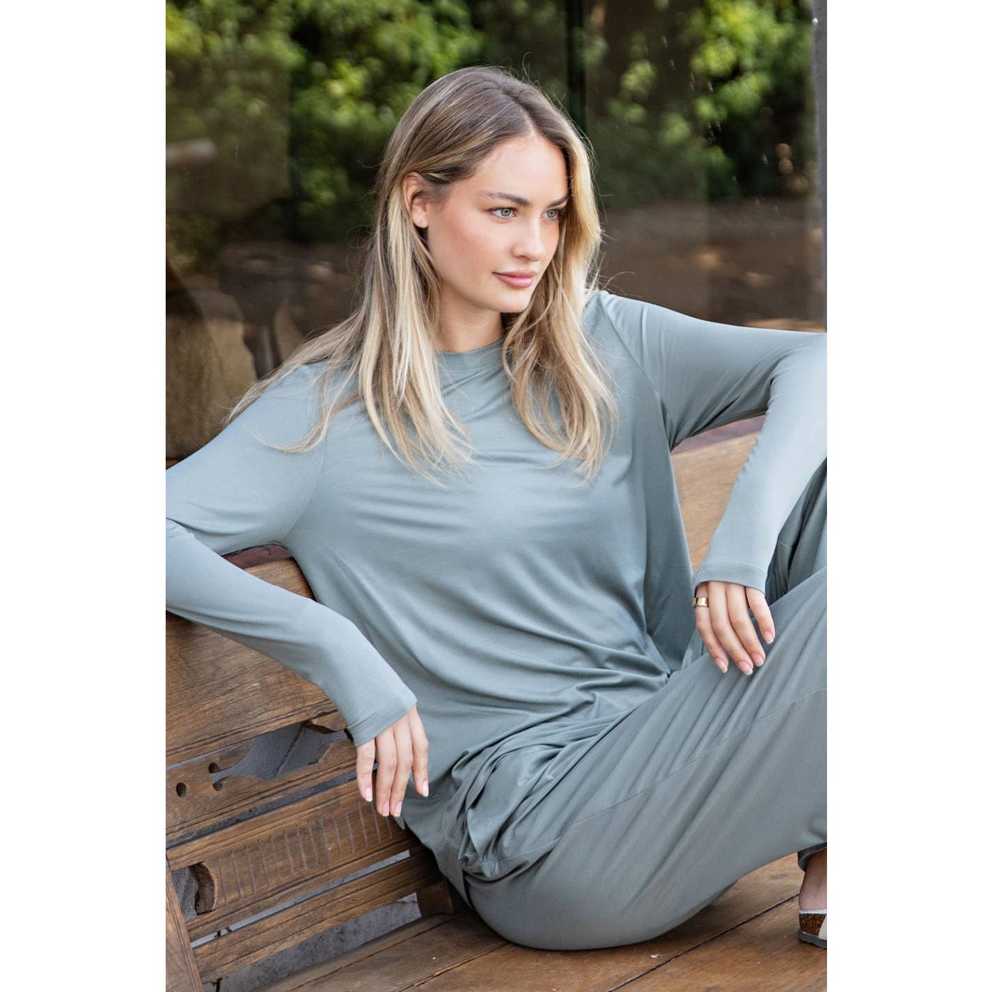 BLACK VISCOSE MODAL LONG SLEEVE TOP