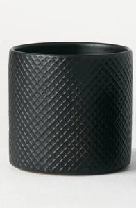 BLACK TEXTURED POT