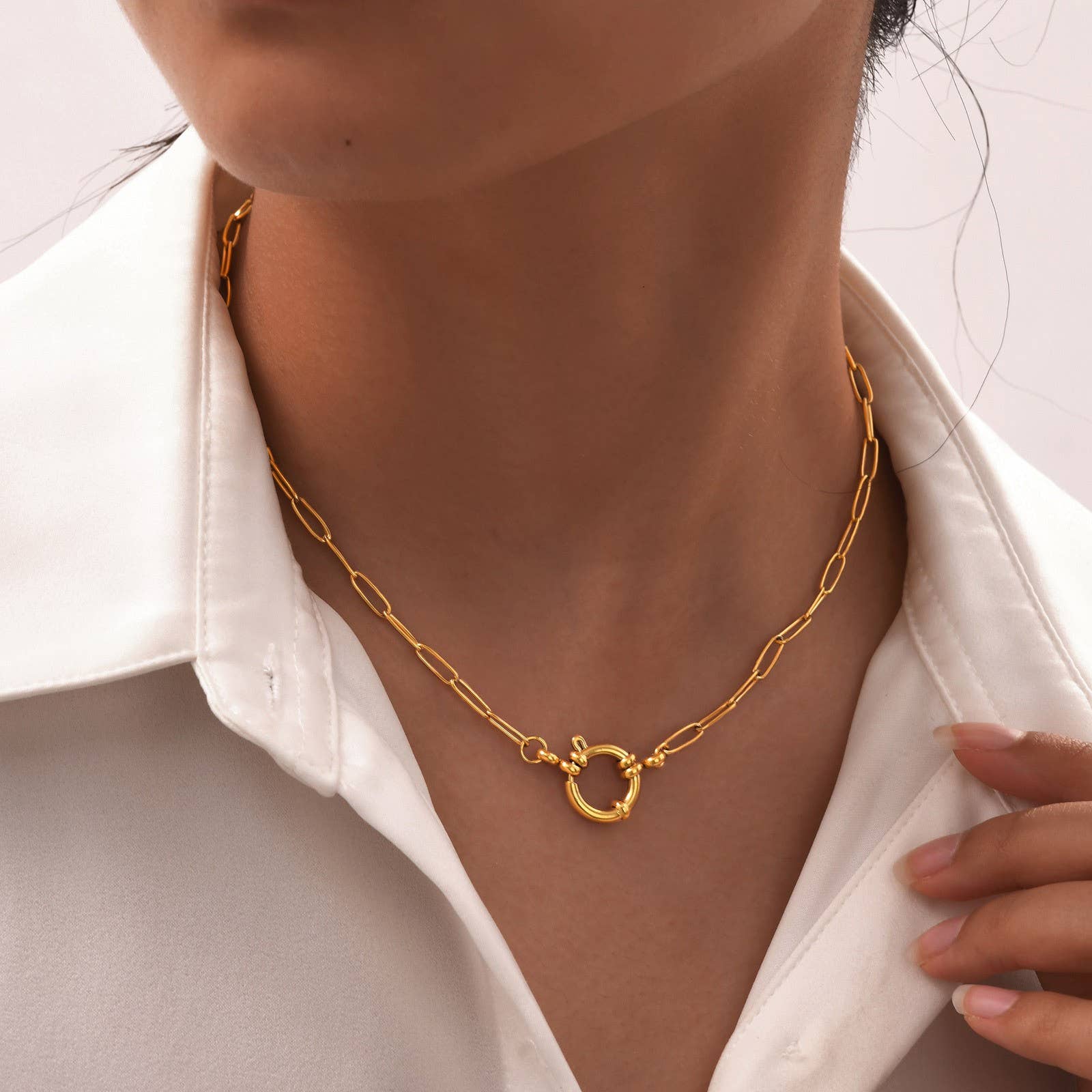 GOLD 18K STAINLESS STEEL TARNISH FREE CIRCLE NECKLACE