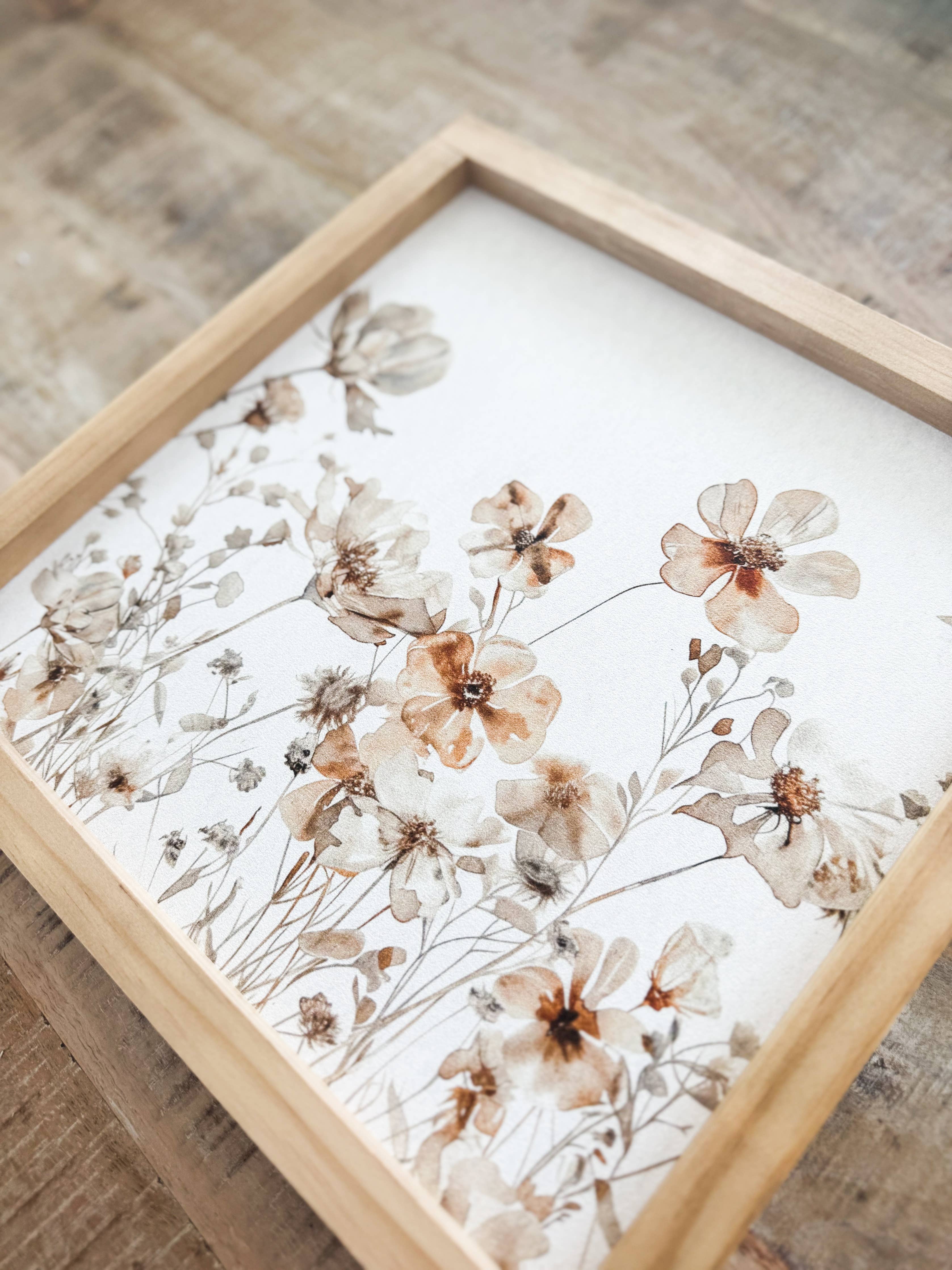 Esme |  Light Oak / 7x7"