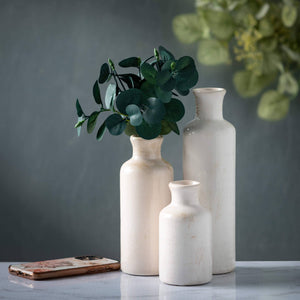 WHITE BOTTLE VASE