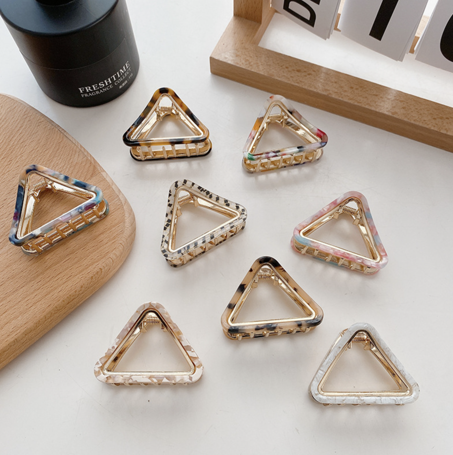 Individual Triangle Gold Adorable Hair Clip